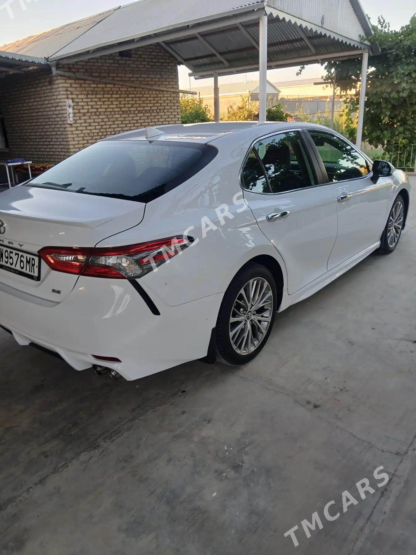 Toyota Camry 2020 - 320 000 TMT - Мары - img 6