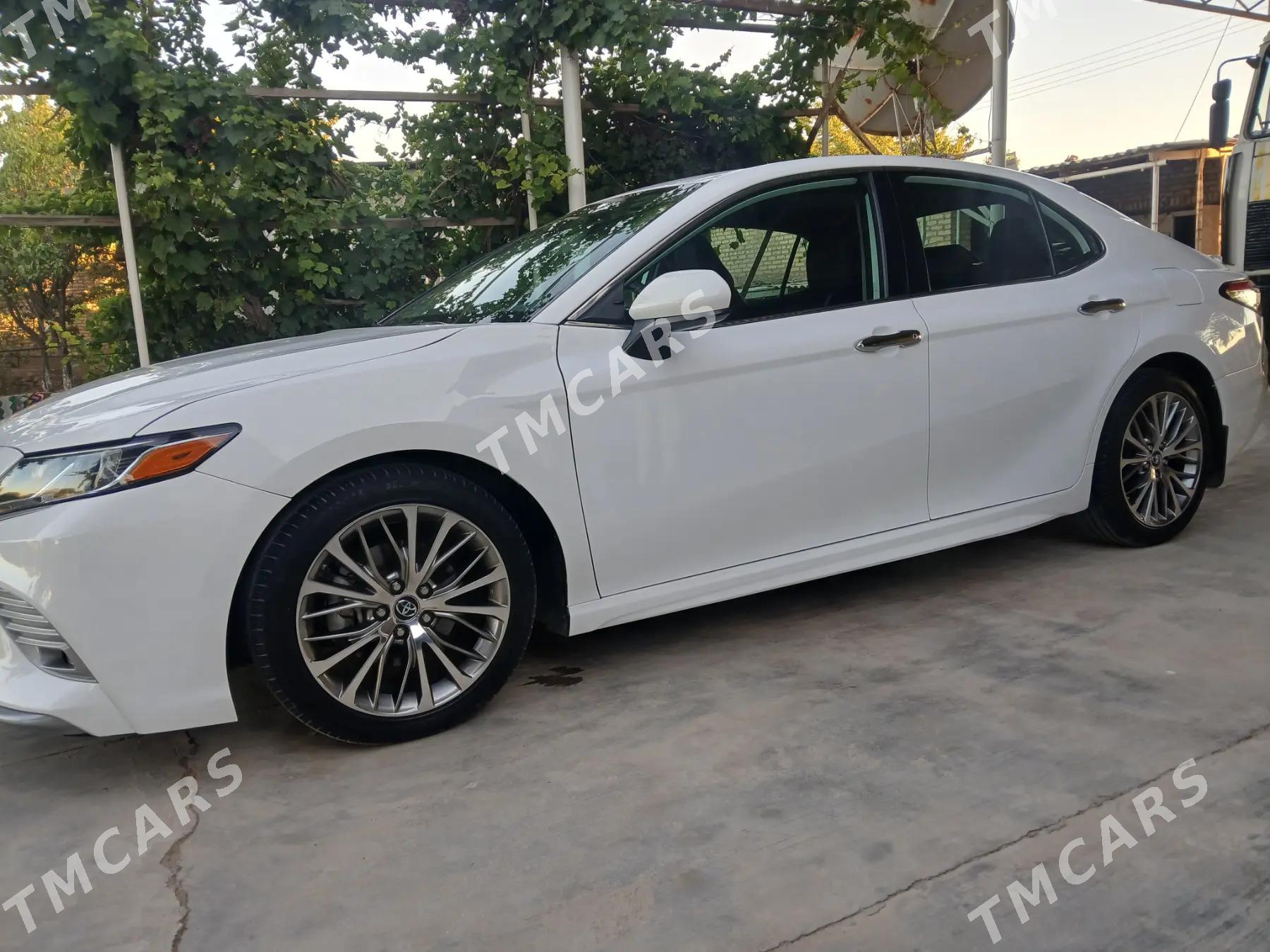 Toyota Camry 2020 - 320 000 TMT - Мары - img 3