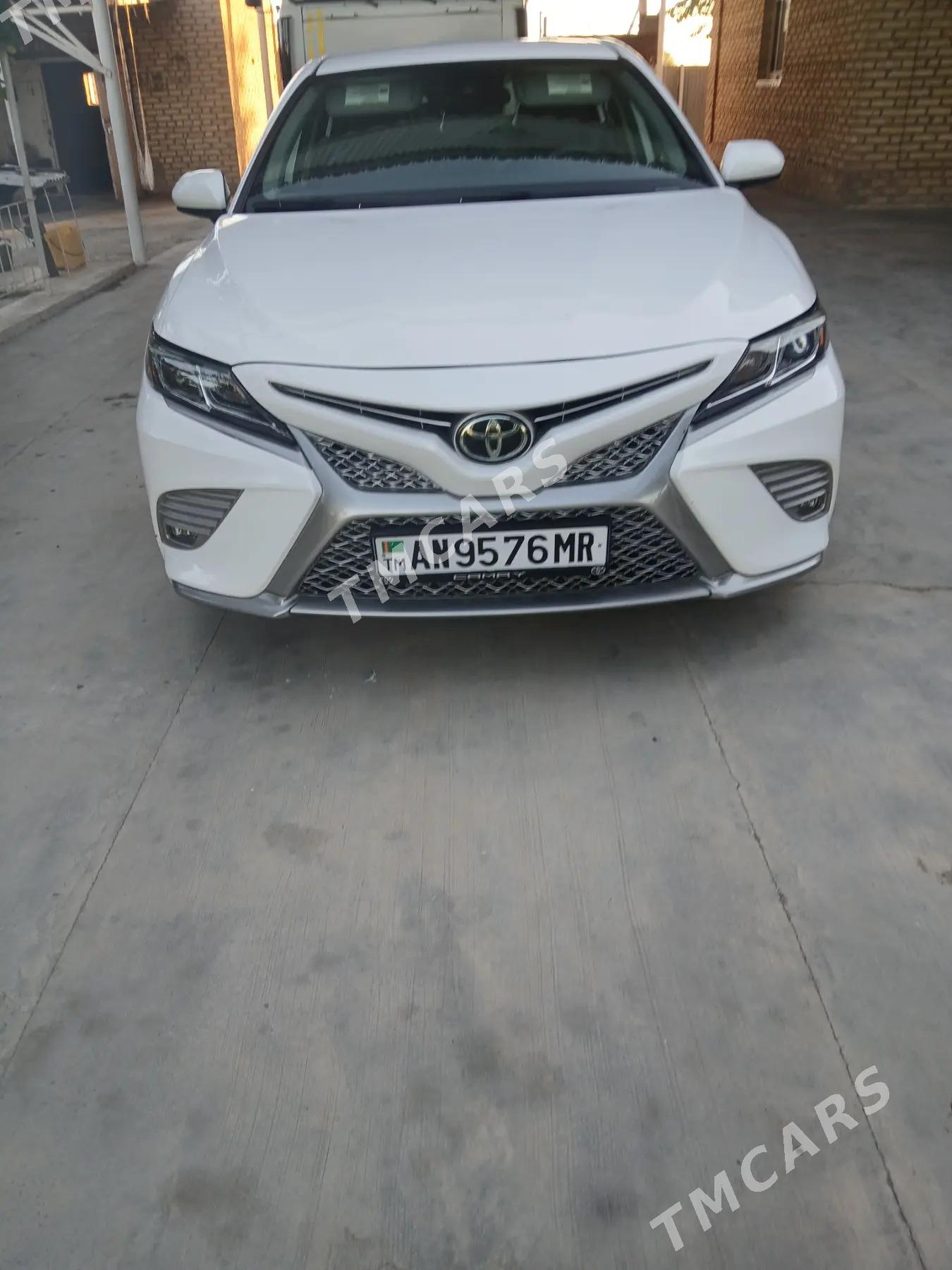 Toyota Camry 2020 - 320 000 TMT - Мары - img 2