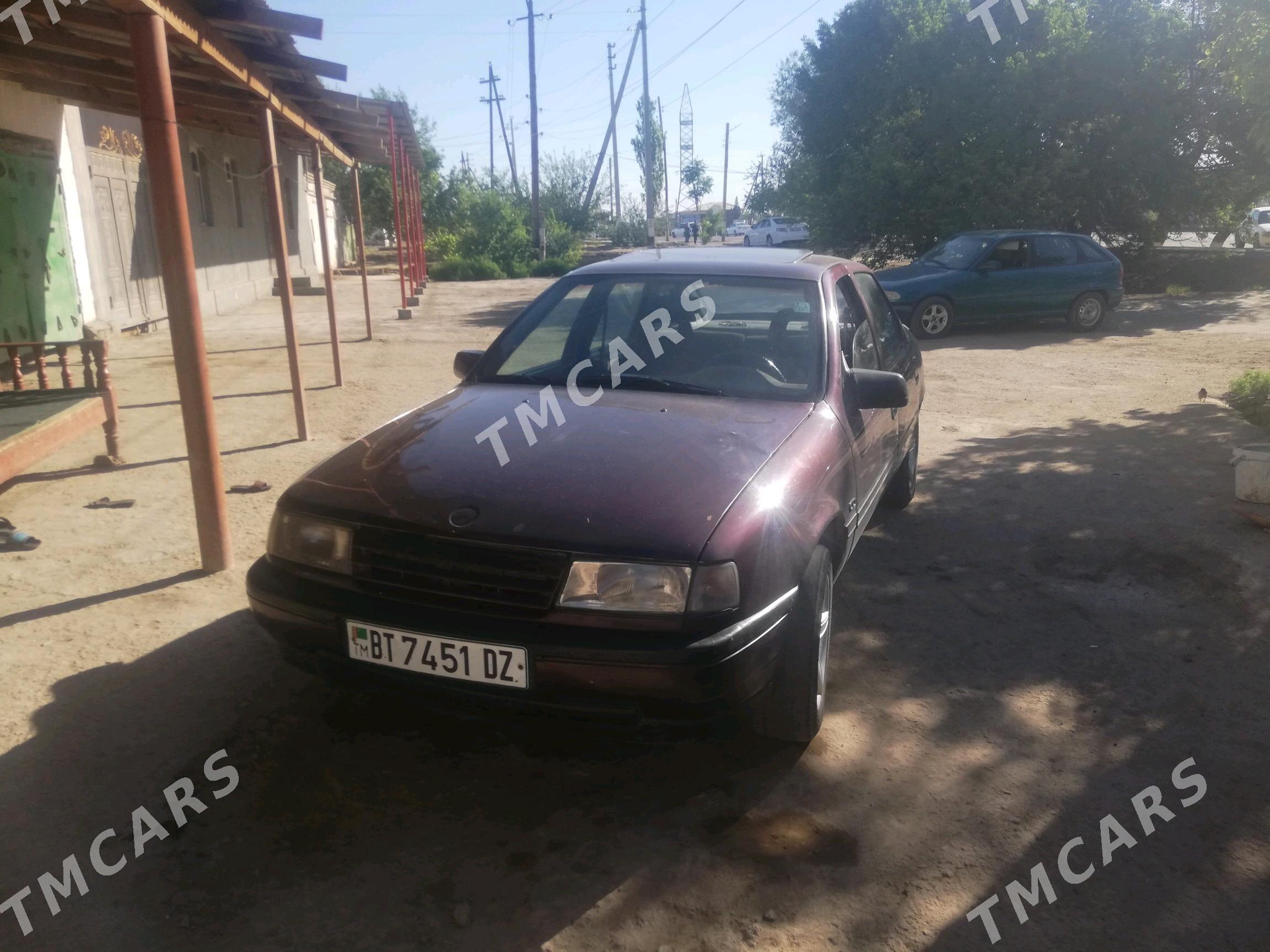 Opel Vectra 1991 - 20 000 TMT - Гороглы (Тагта) - img 3