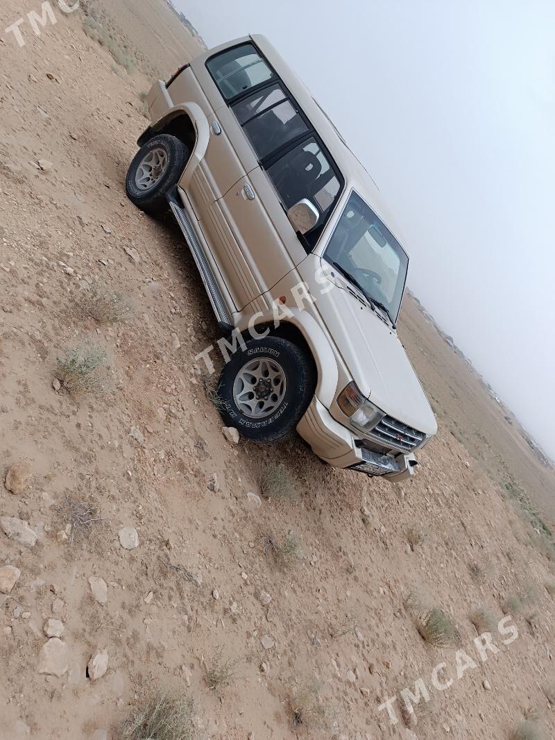 Mitsubishi Pajero 1992 - 45 000 TMT - Балканабат - img 3