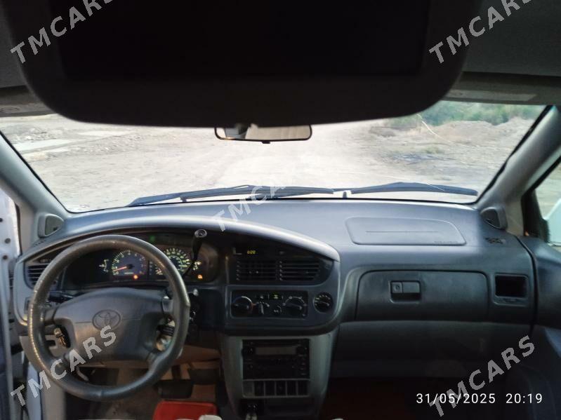 Toyota Sienna 2002 - 130 000 TMT - Теджен - img 4