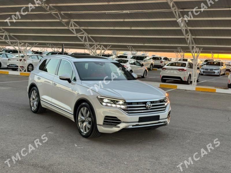 Volkswagen Touareg 2019 - 1 085 000 TMT - Aşgabat - img 2