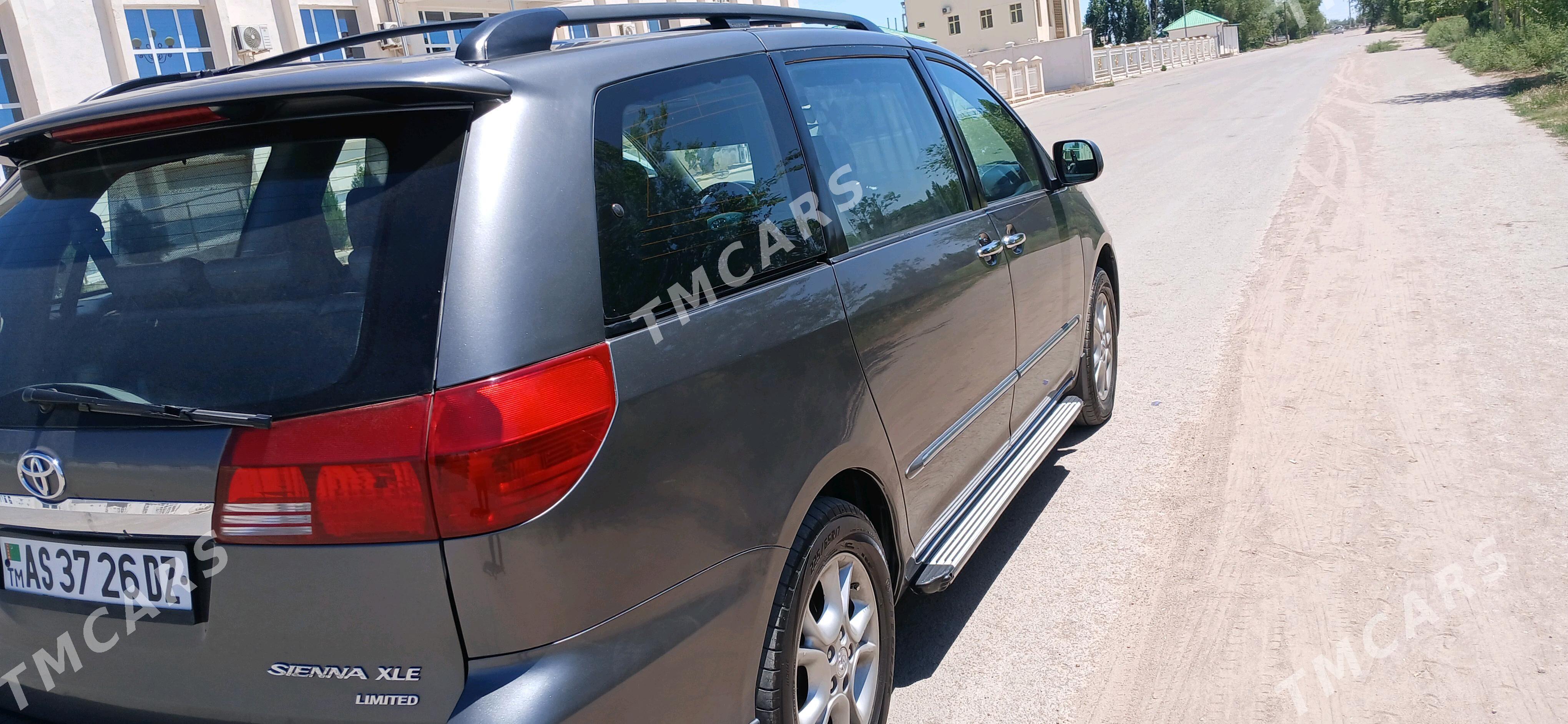 Toyota Sienna 2004 - 230 000 TMT - Gubadag - img 4
