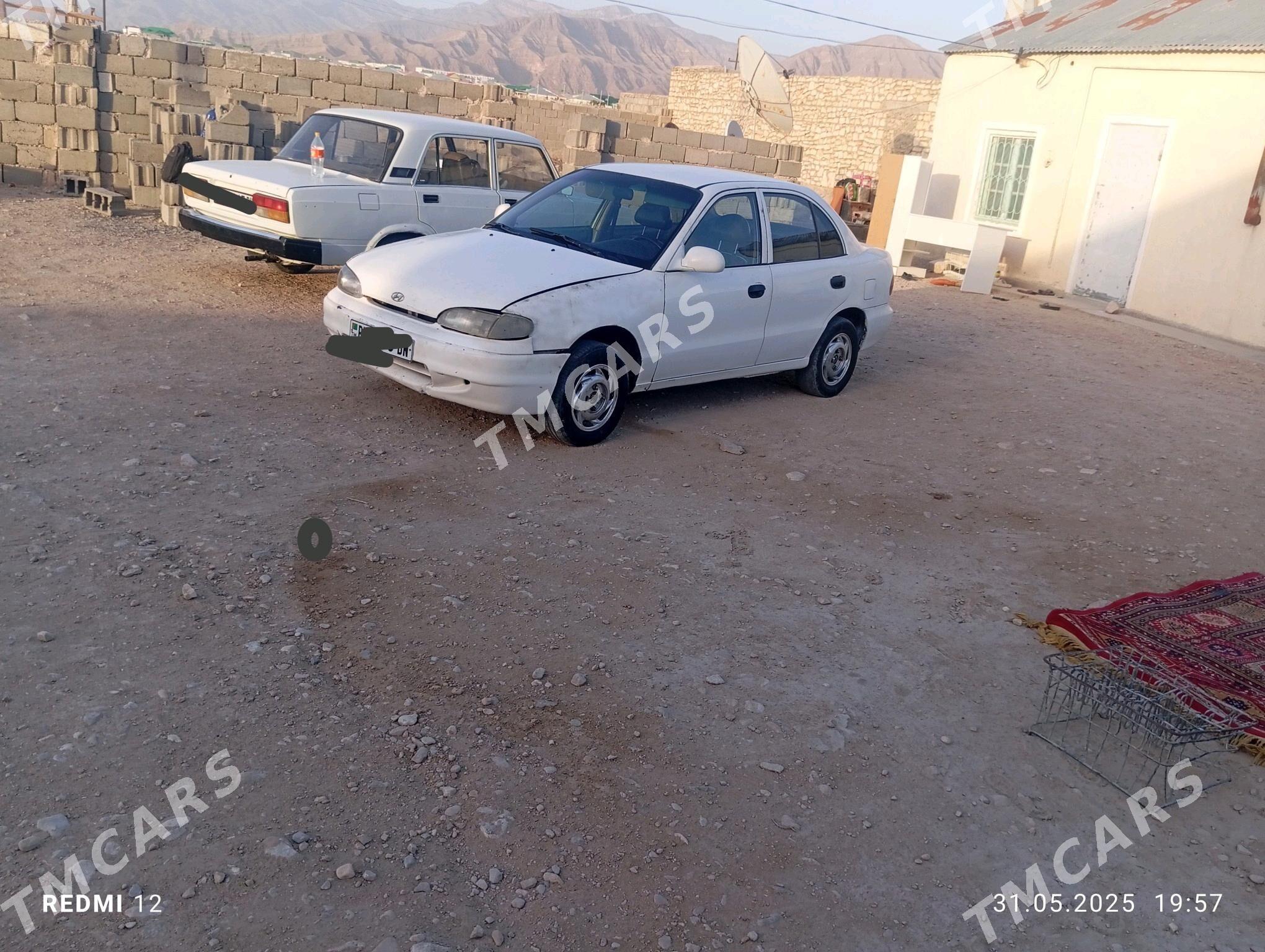 Hyundai Accent 1996 - 22 000 TMT - Balkanabat - img 3