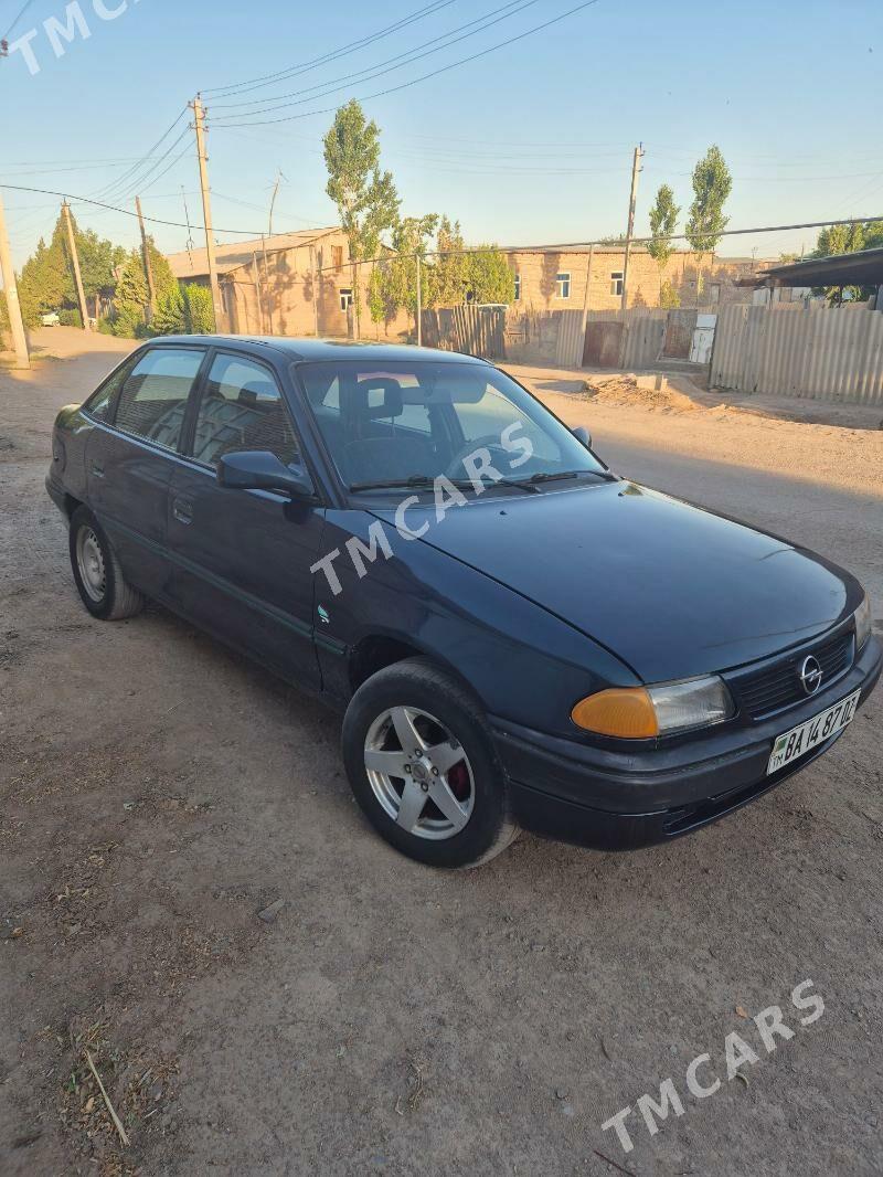 Opel Astra 1993 - 30 000 TMT - Gubadag - img 5