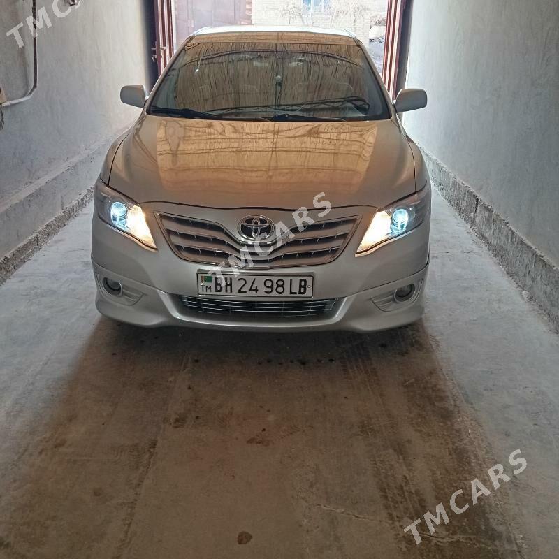 Toyota Camry 2010 - 210 000 TMT - Dänew - img 2