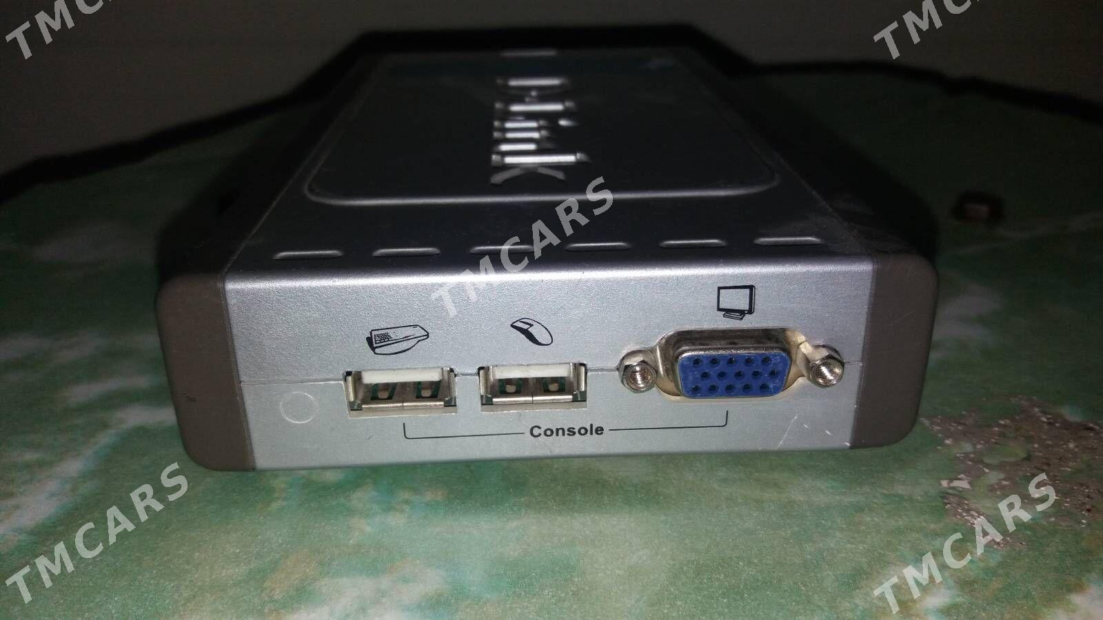 Kvm svich we kard reader - 11 mkr - img 2