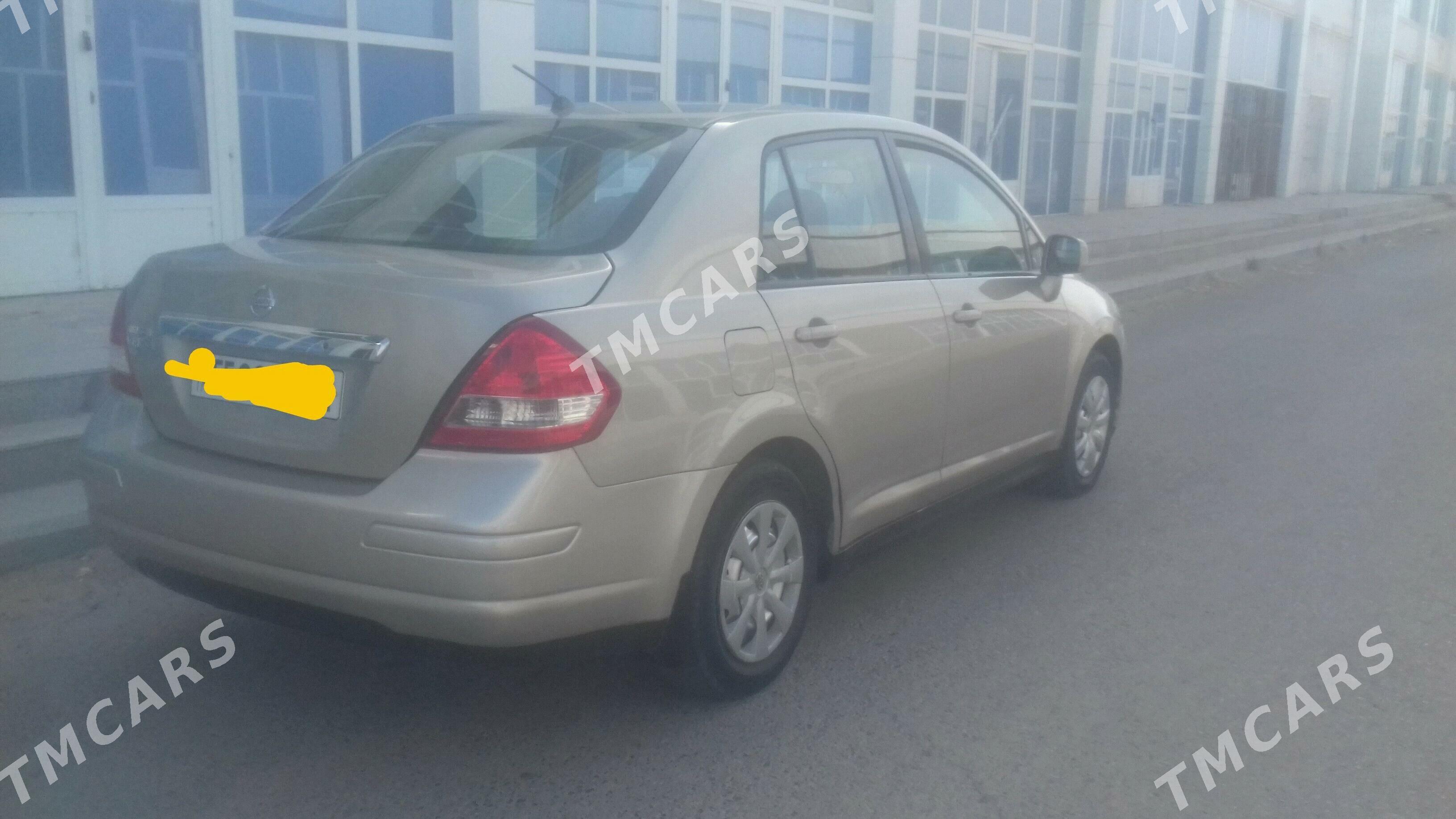 Nissan Versa 2009 - 96 000 TMT - Мары - img 3
