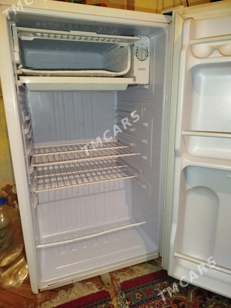 haladilnik холодильник - Гаудан "В" - img 2