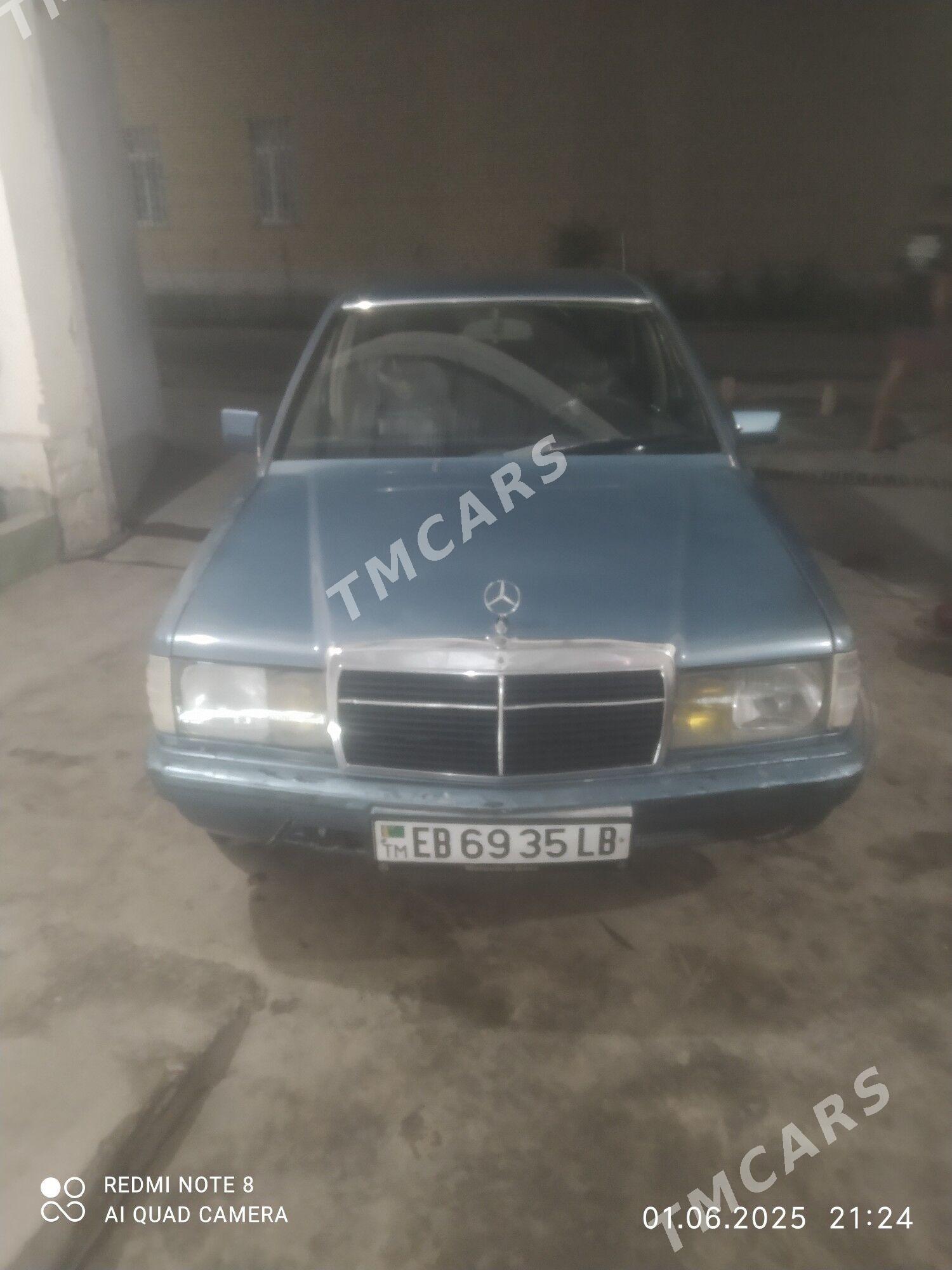 Mercedes-Benz 190E 1988 - 20 000 TMT - Çärjew - img 2