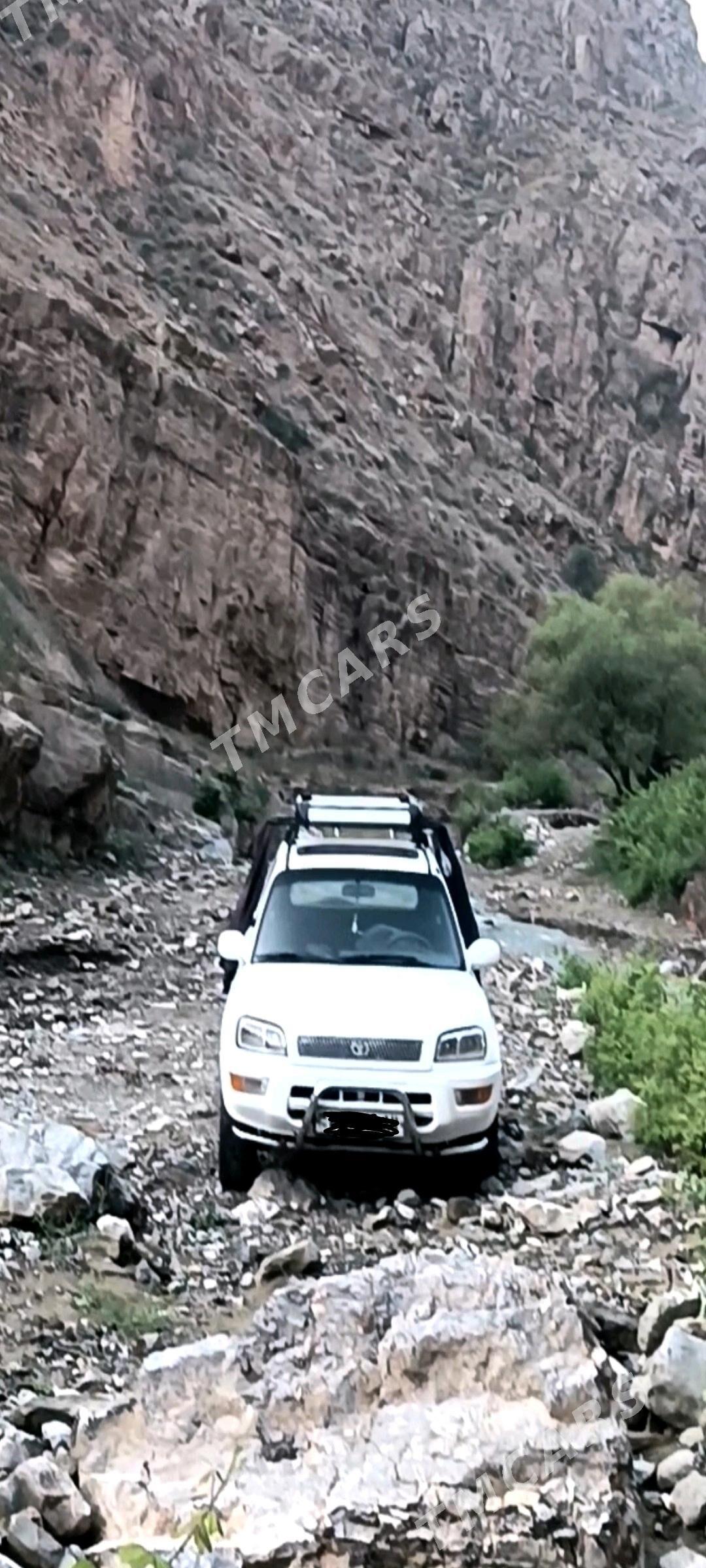 Toyota RAV4 1997 - 82 000 TMT - Tejen - img 6