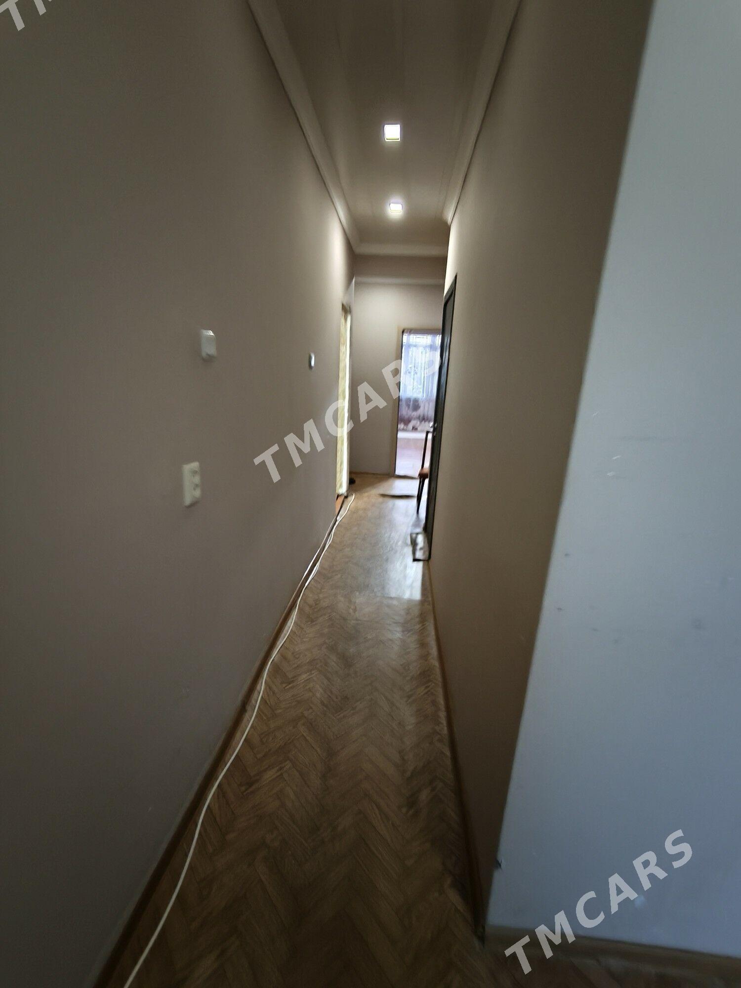 Satlyk jaŷ. Mir gaźdan çatryk. - Hitrowka - img 3