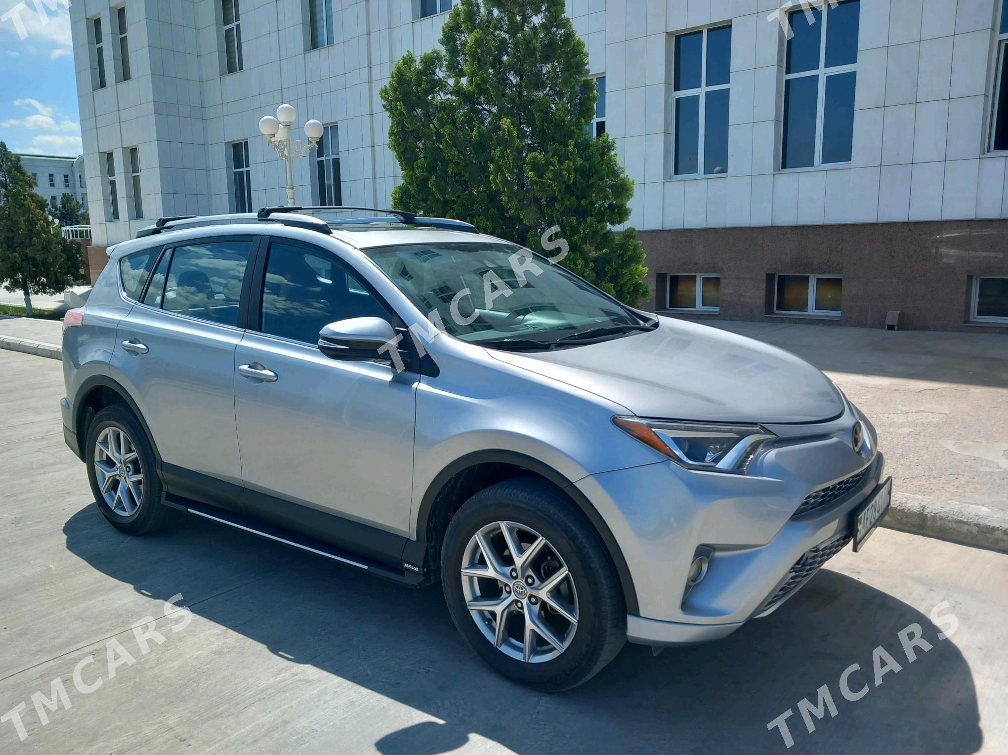 Toyota RAV4 2017 - 350 000 TMT - 30 мкр - img 6