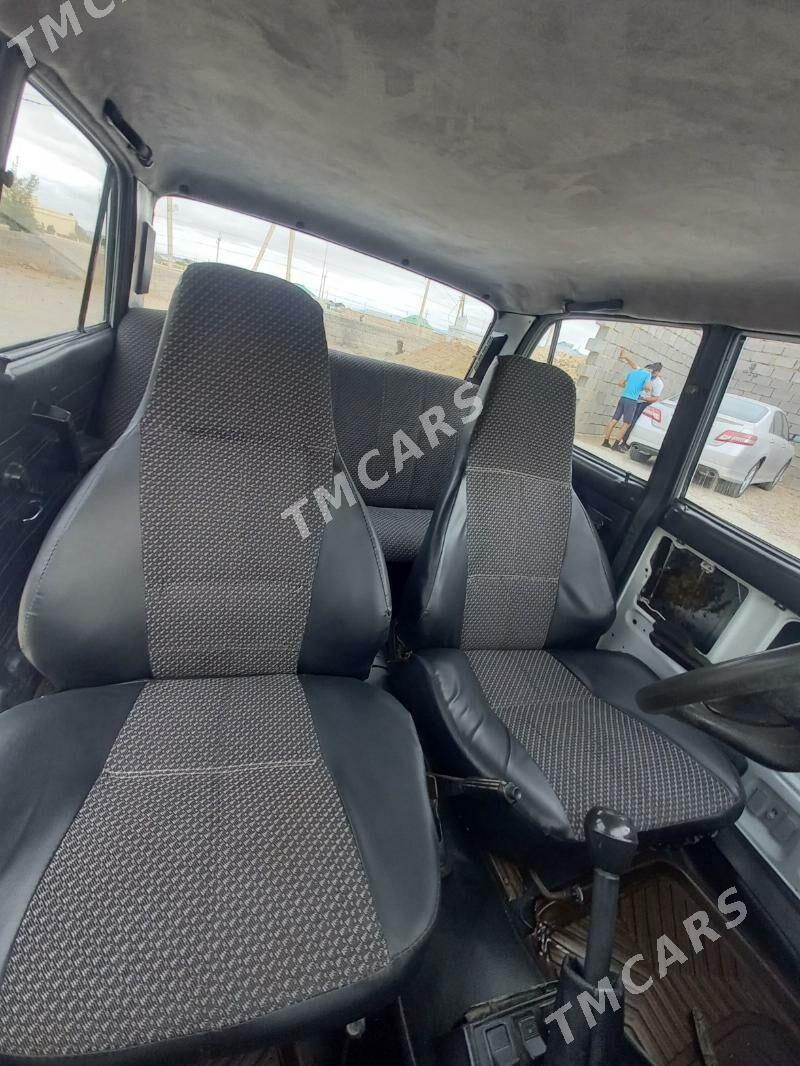 Lada 2107 2000 - 35 000 TMT - Gyzylarbat - img 10