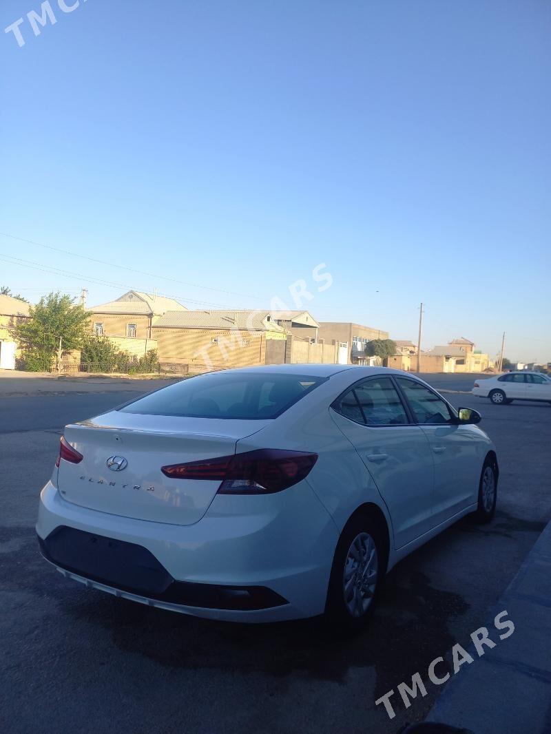 Hyundai Elantra 2020 - 200 000 TMT - Mary - img 3