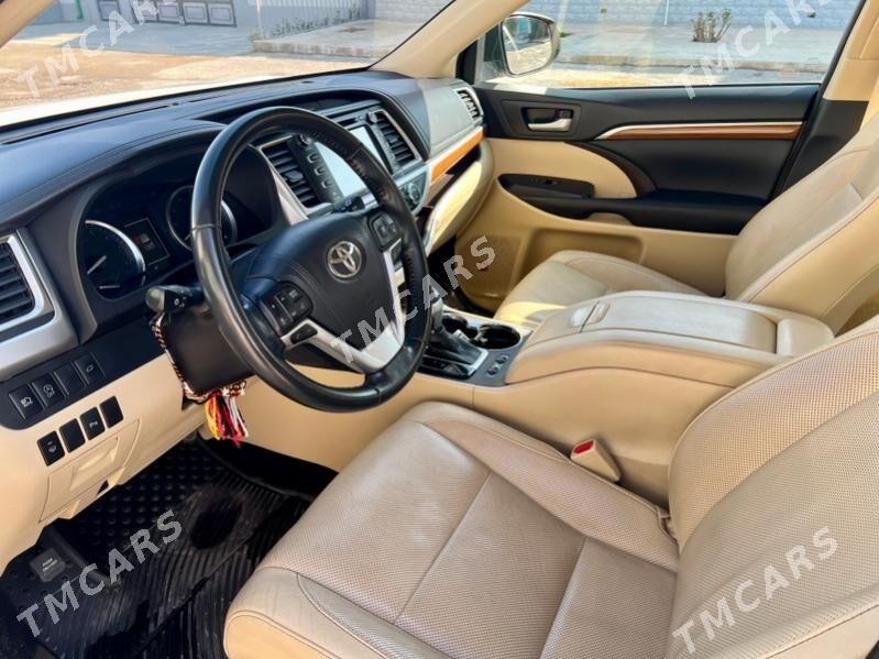 Toyota Highlander 2017 - 500 000 TMT - Aşgabat - img 5
