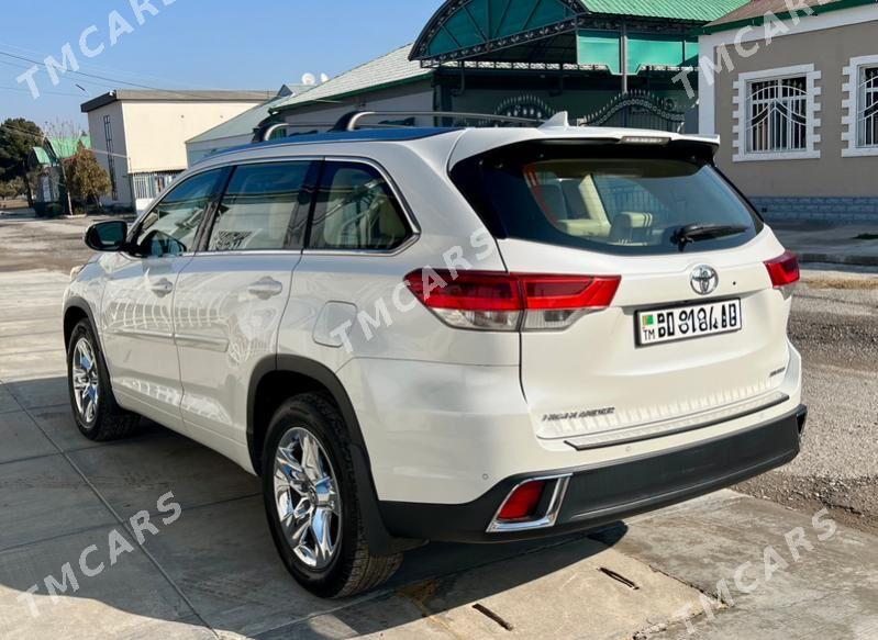 Toyota Highlander 2017 - 500 000 TMT - Aşgabat - img 4