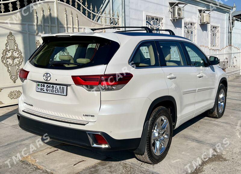 Toyota Highlander 2017 - 500 000 TMT - Aşgabat - img 3