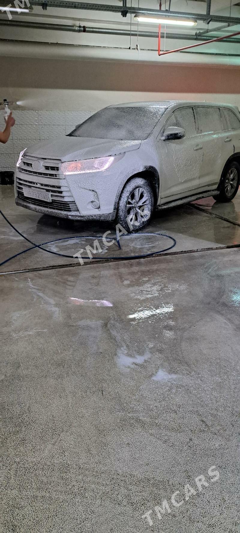 Toyota Highlander 2016 - 420 000 TMT - Тязе заман - img 4