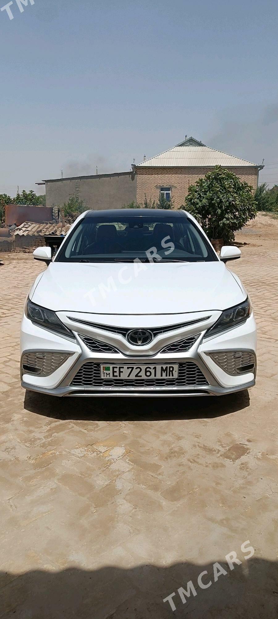Toyota Camry 2021 - 280 000 TMT - Türkmengala - img 2