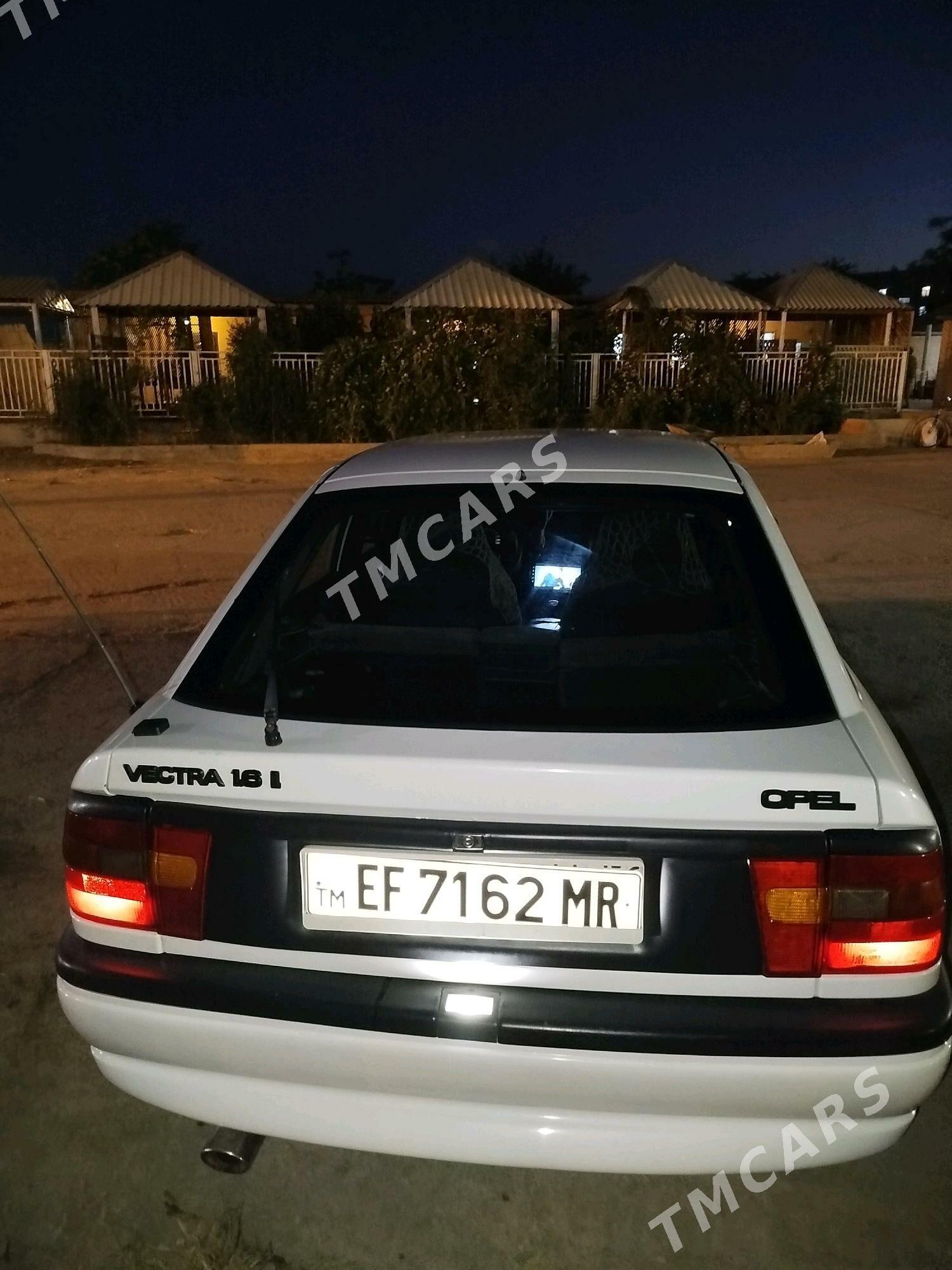 Opel Vectra 1995 - 35 000 TMT - Mary - img 2