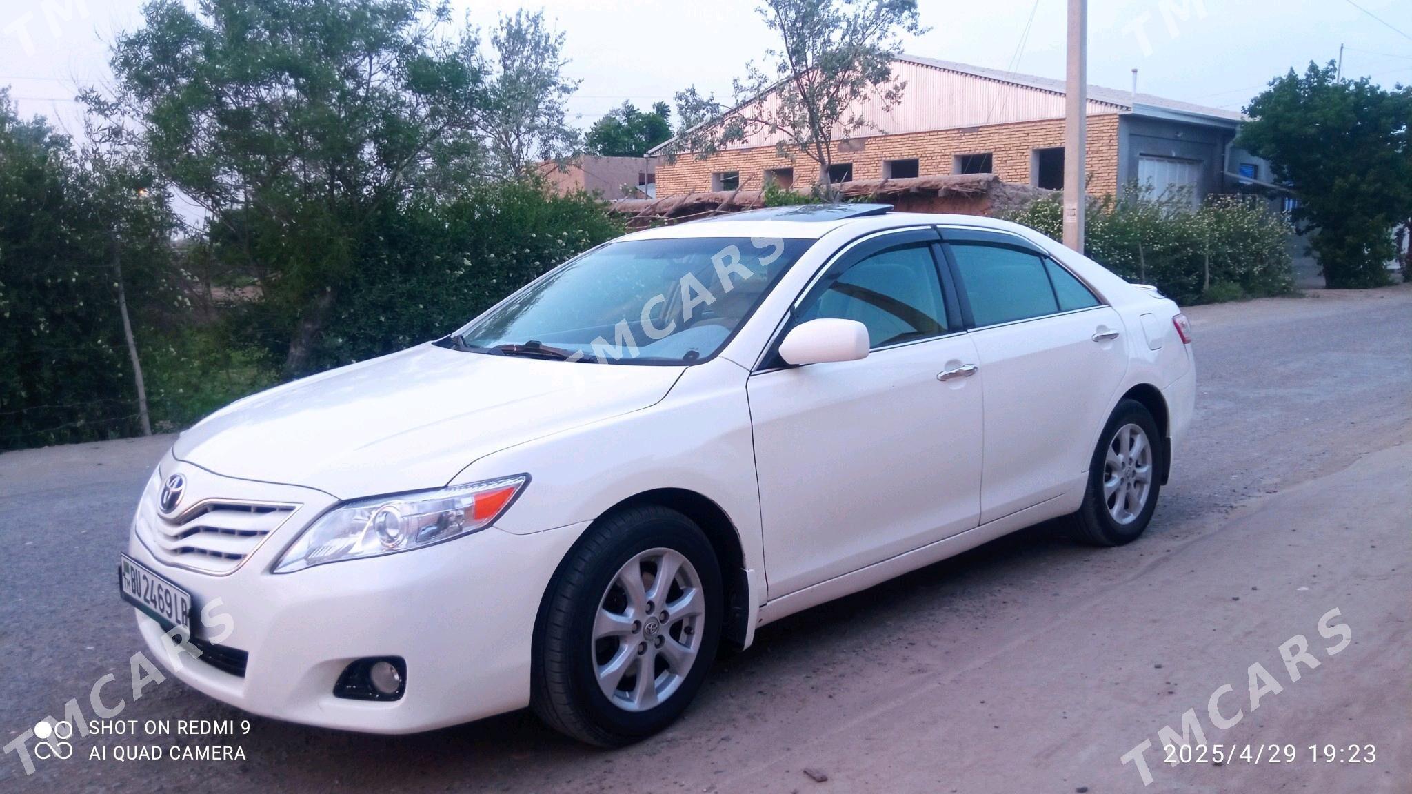 Toyota Camry 2010 - 150 000 TMT - Керки - img 5