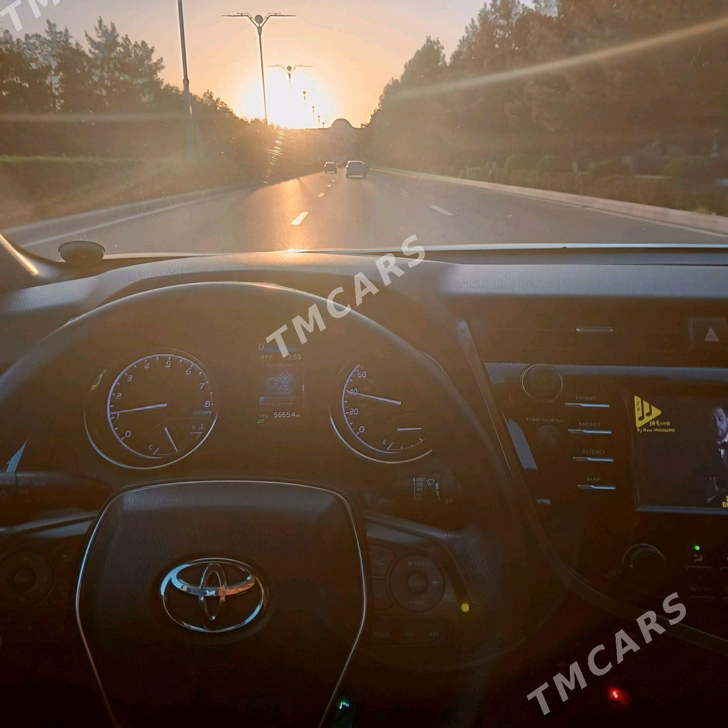 Toyota Camry 2019 - 320 000 TMT - Kim raýon - img 5