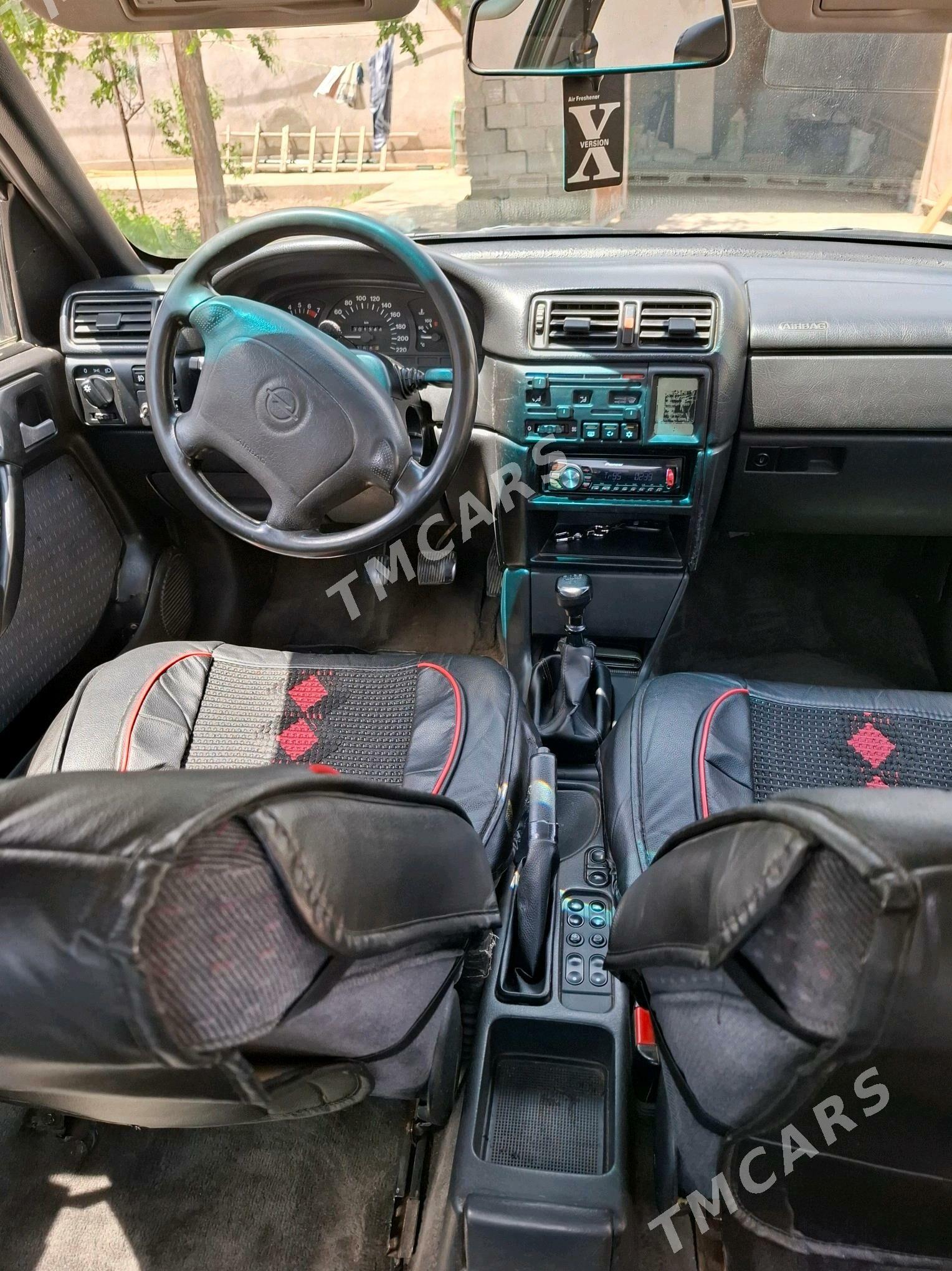 Opel Vectra 1995 - 50 000 TMT - Кёнеургенч - img 3