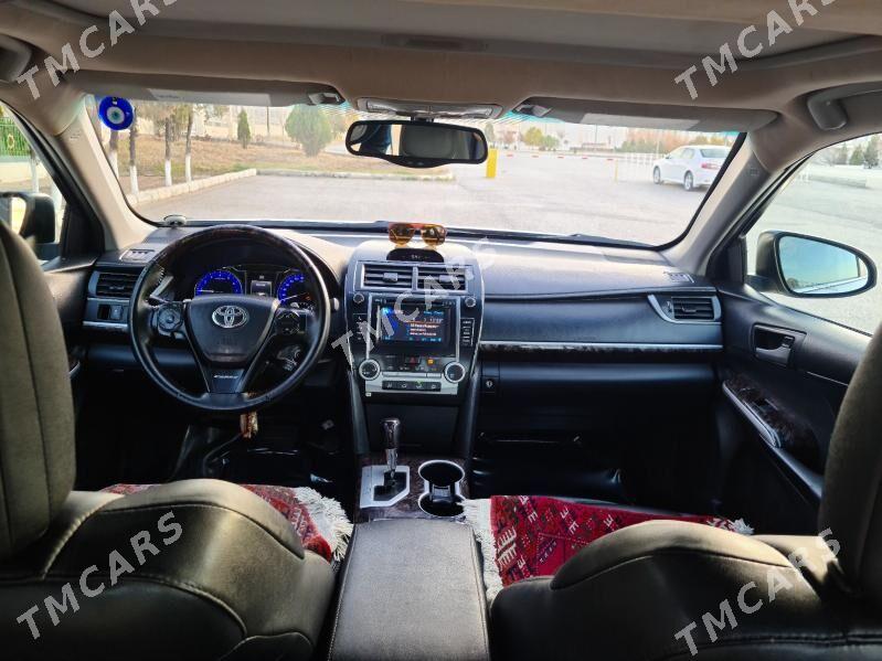 Toyota Camry 2014 - 234 000 TMT - Бузмеин - img 5