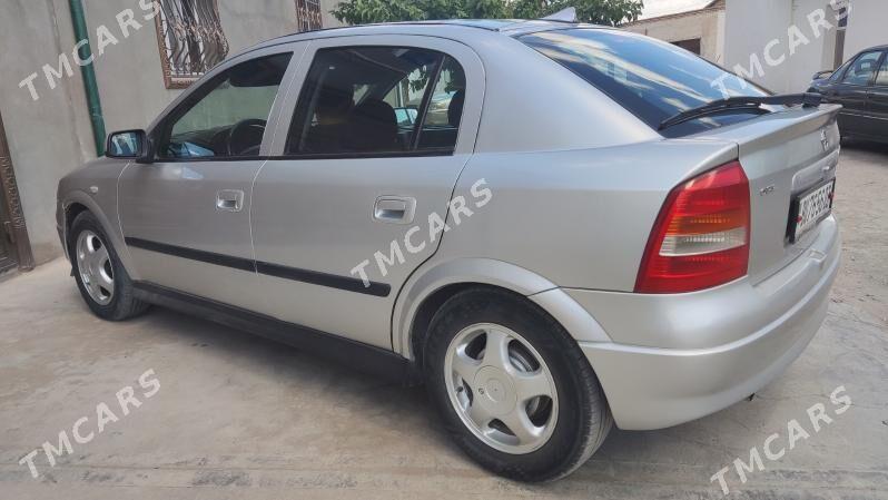 Opel Astra 2002 - 76 000 TMT - Гурбансолтан Едже - img 3