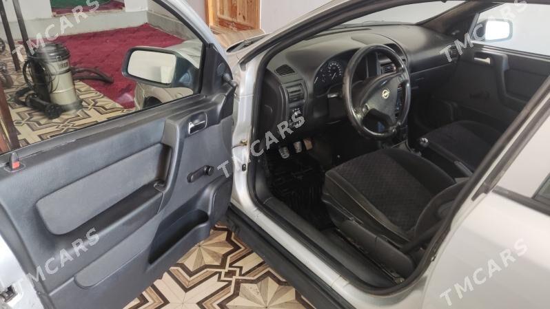 Opel Astra 2002 - 76 000 TMT - Гурбансолтан Едже - img 5