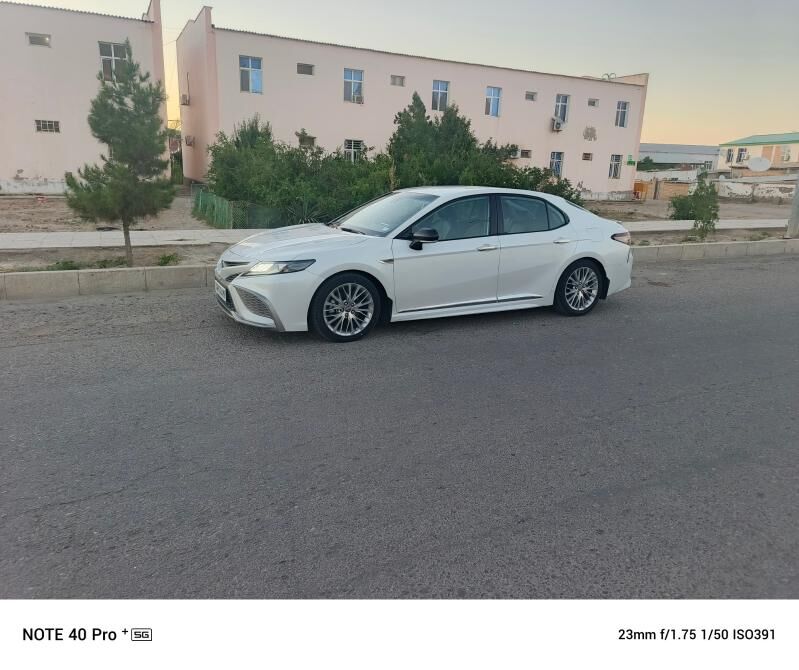Toyota Camry 2022 - 340 000 TMT - Байрамали - img 7