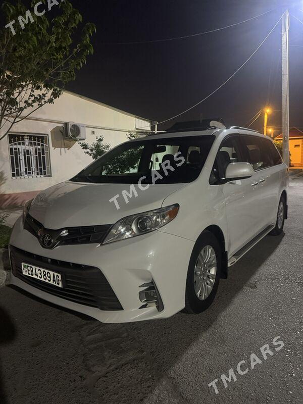 Toyota Sienna 2016 - 440 000 TMT - Ашхабад - img 3
