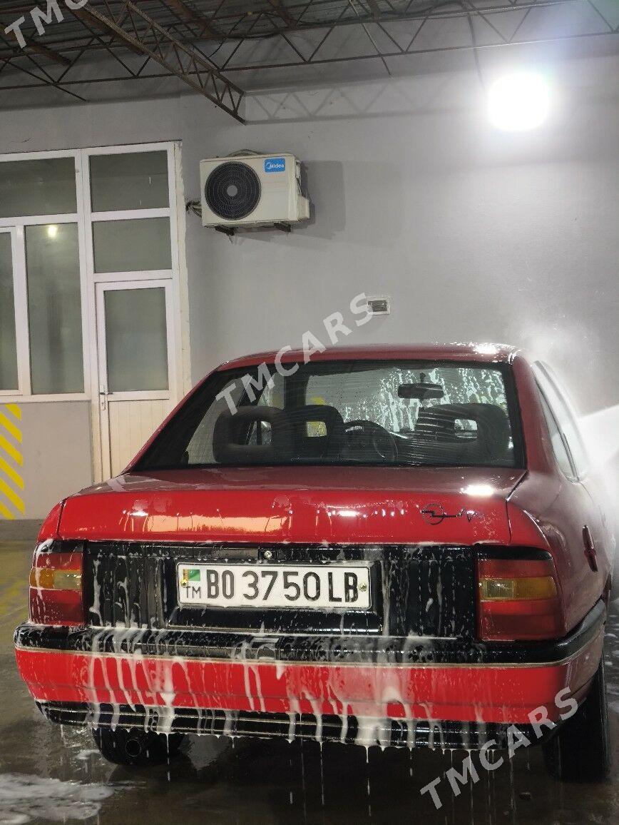 Opel Vectra 1989 - 35 000 TMT - Чарджоу - img 4