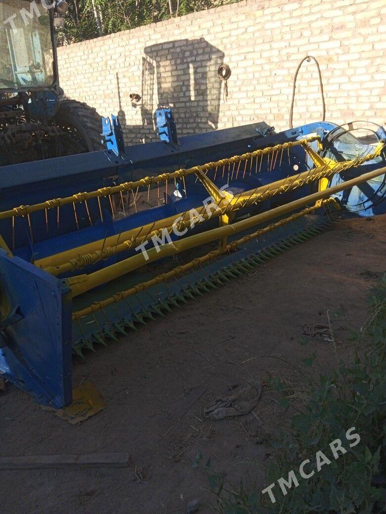 MTZ 80 2010 - 35 000 TMT - Çärjew - img 3