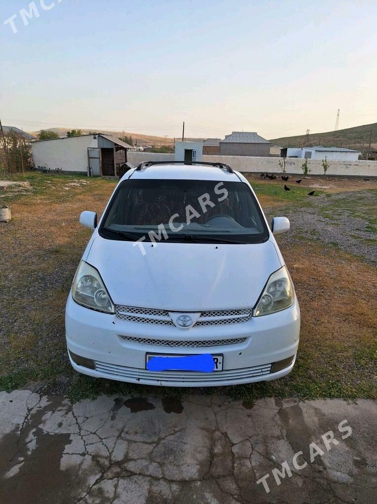Toyota Sienna 2004 - 170 000 TMT - Серхетабат (Кушка) - img 8