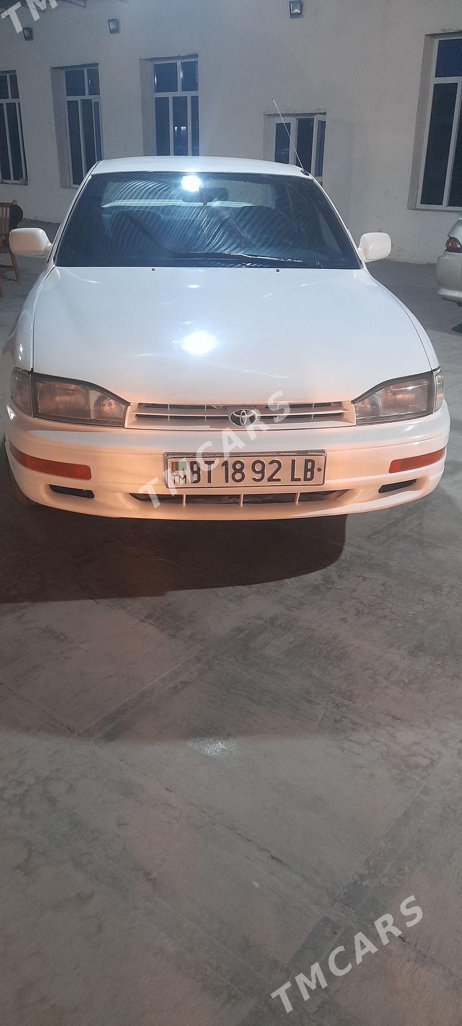 Toyota Camry 1993 - 75 000 TMT - Саят - img 3