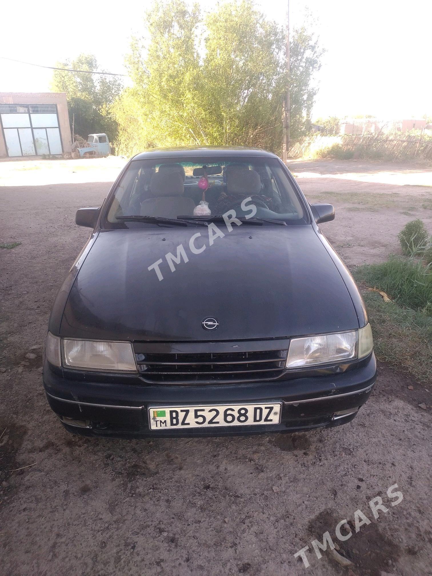 Opel Vectra 1992 - 36 000 TMT - Gubadag - img 2