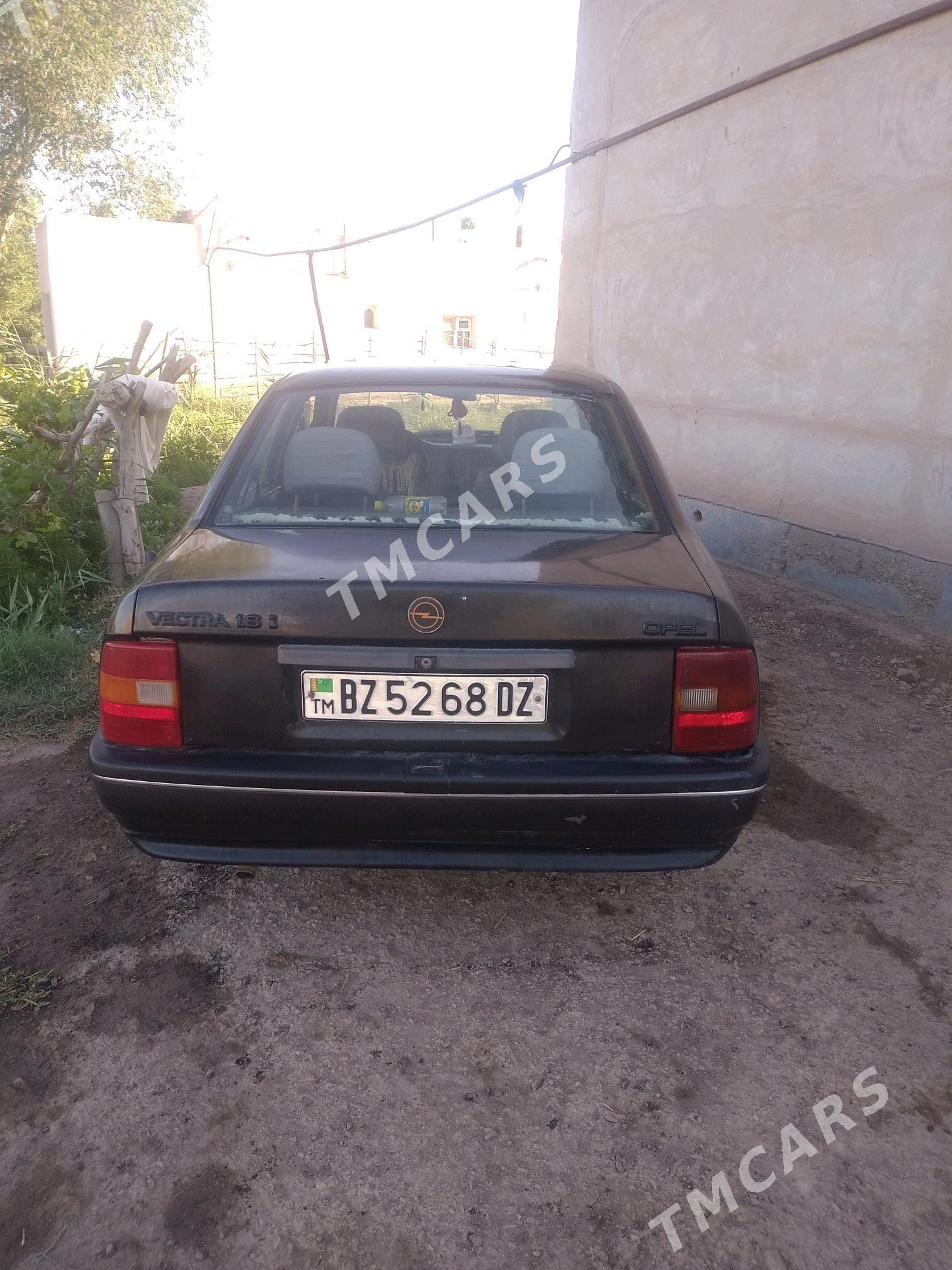 Opel Vectra 1992 - 36 000 TMT - Gubadag - img 3