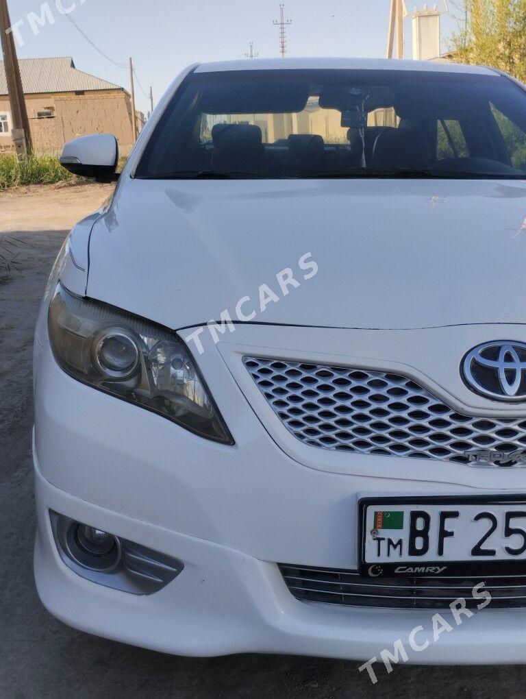 Toyota Camry 2009 - 180 000 TMT - Гурбансолтан Едже - img 5