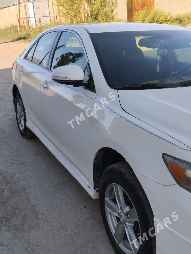 Toyota Camry 2009 - 180 000 TMT - Гурбансолтан Едже - img 4