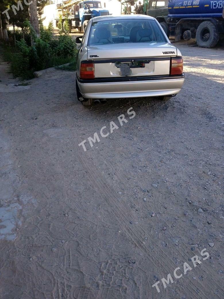 Opel Vectra 1992 - 50 000 TMT - Mary - img 6