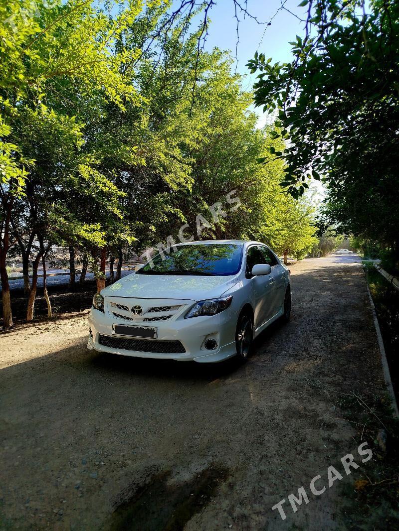 Toyota Corolla 2011 - 138 000 TMT - Теджен - img 3
