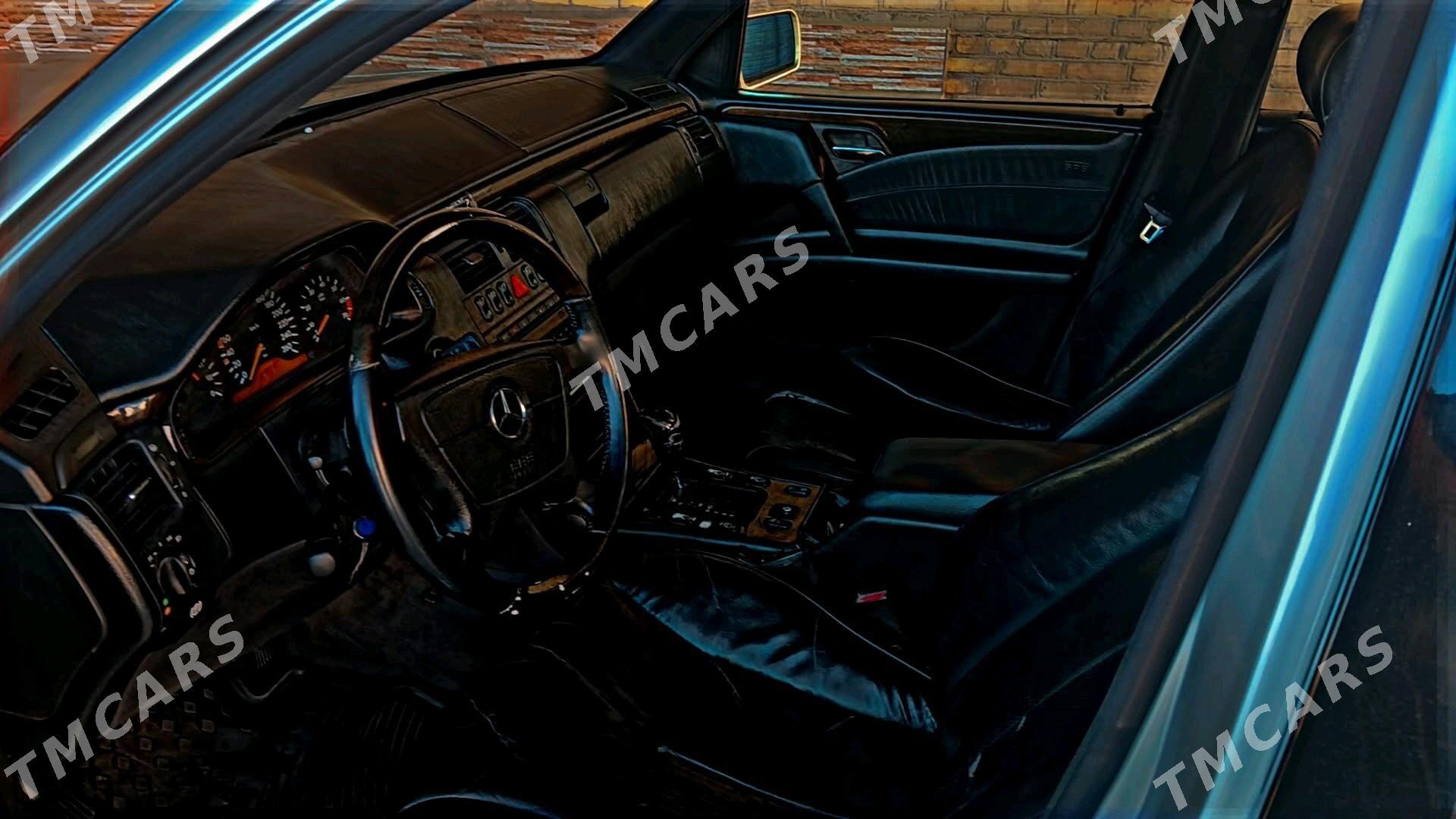 Mercedes-Benz E320 1998 - 90 000 TMT - Мургап - img 10