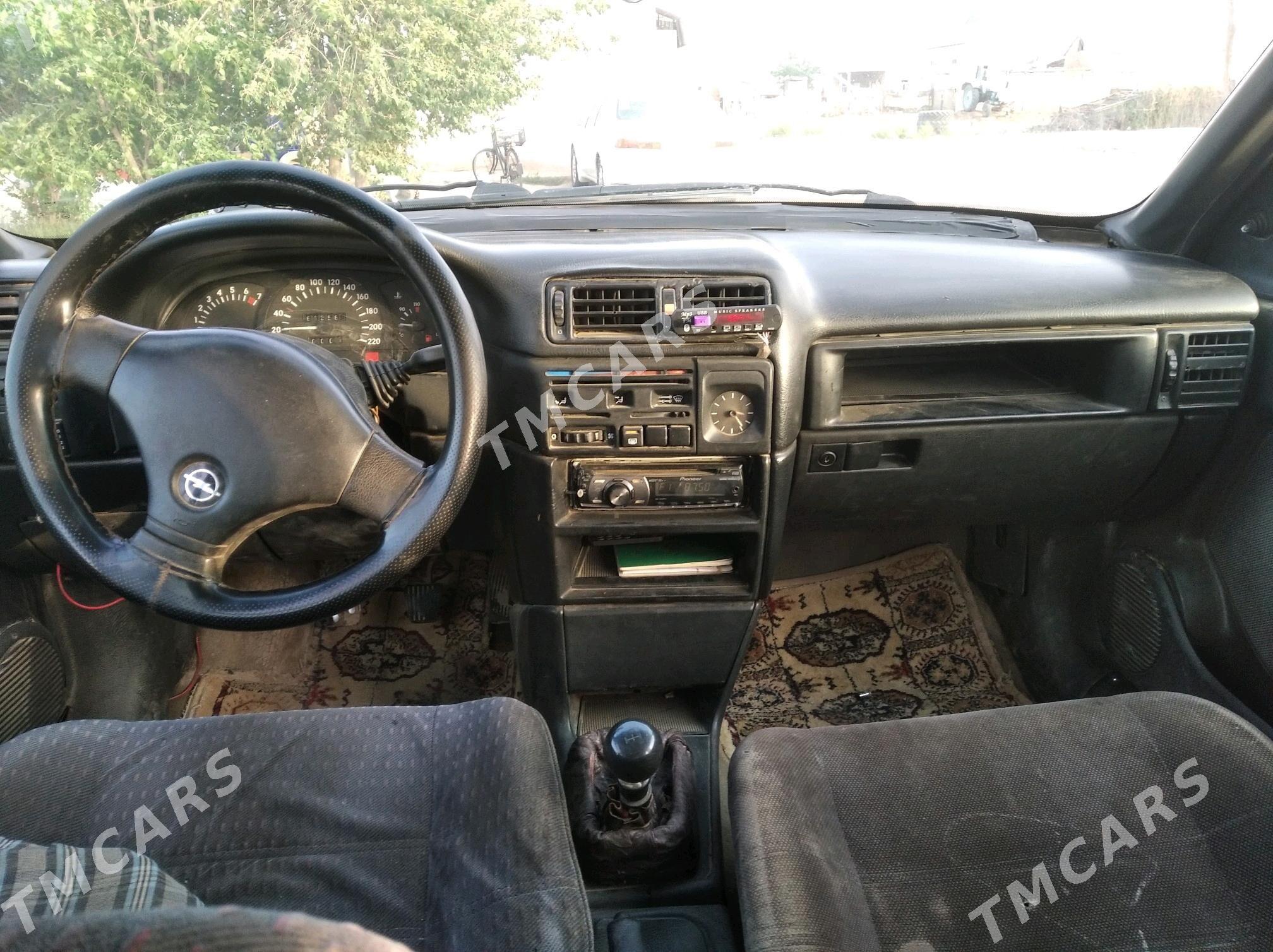 Opel Vectra 1991 - 14 000 TMT - Babadaýhan - img 5