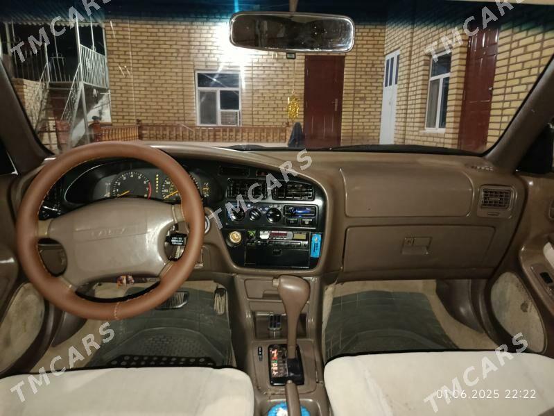 Toyota Camry 1995 - 89 000 TMT - Мары - img 3