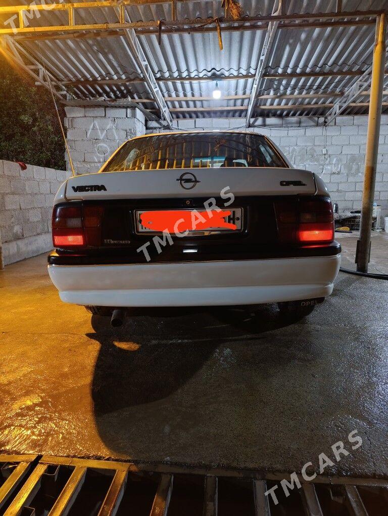 Opel Vectra 1995 - 38 000 TMT - Ак-Бугдайский этрап - img 4