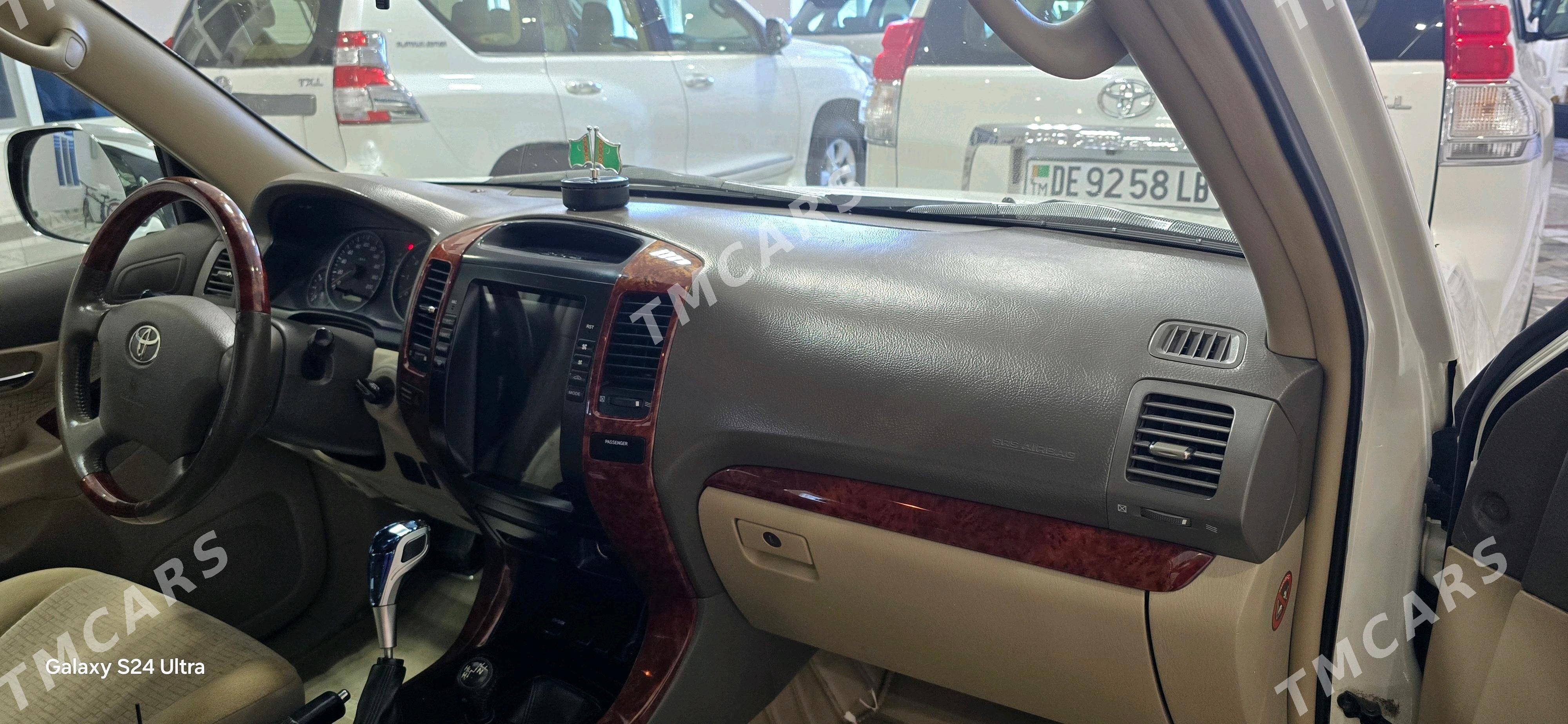 Toyota Land Cruiser Prado 2009 - 355 000 TMT - Çärjew - img 3