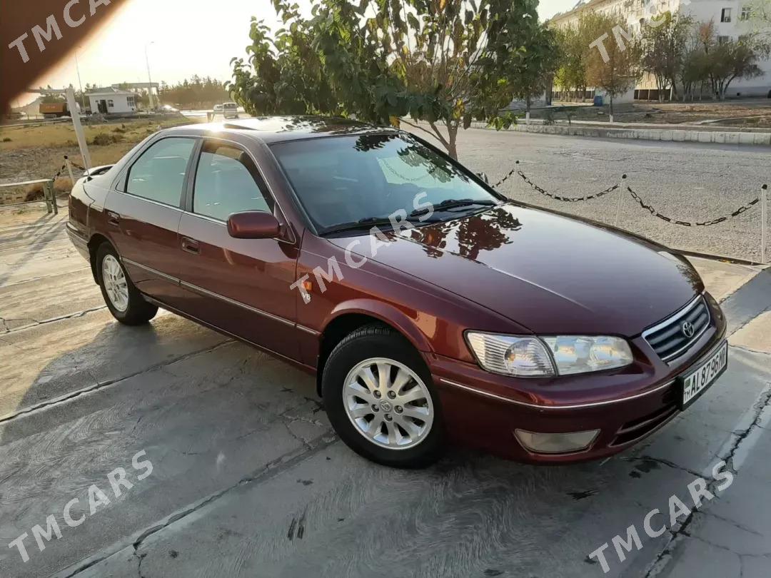 Toyota Camry 2001 - 170 000 TMT - Мары - img 2